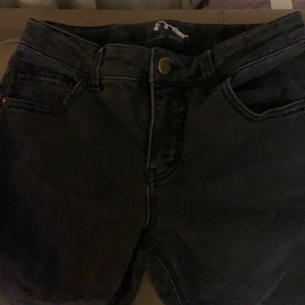 Black Ripped Jeans! - Picture 2 of 3